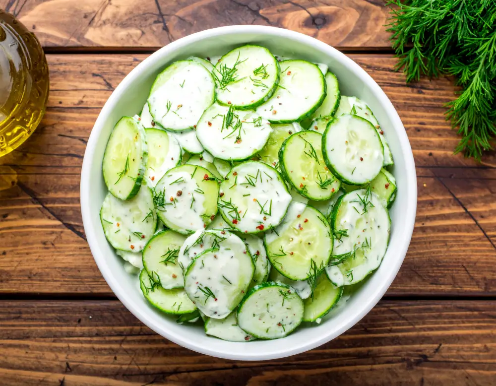 Gurkensalat Rezept bei Dilos Kitchen - einfache Rezepte jetzt entdecken!