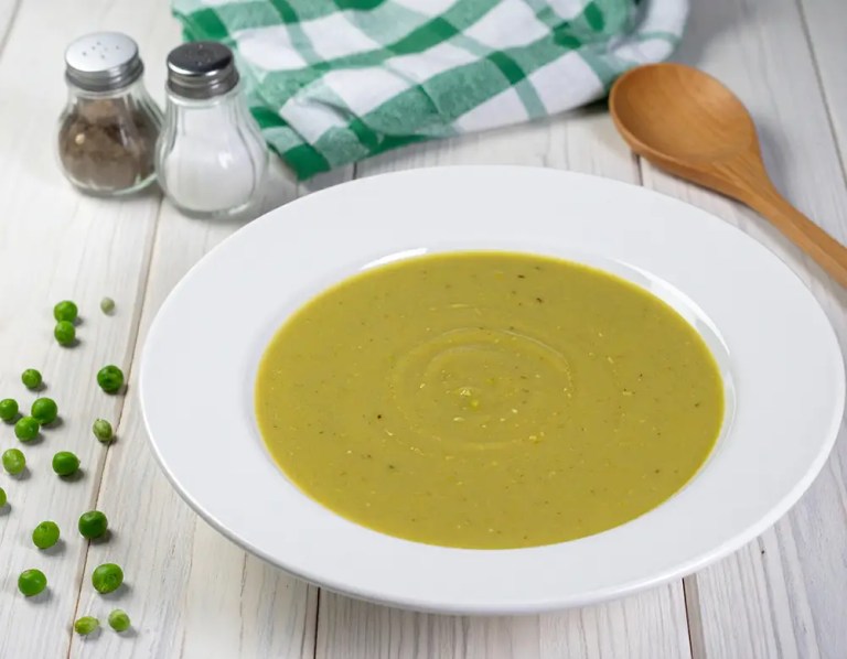 Cremige Erbsensuppe | Erbsencremesuppe Rezept bei Dilos Kitchen