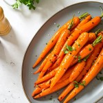 Glasierte Möhren aus der Pfanne mit Honig - so gelingt es dir einfach und schnell bei Dilos Kitchen